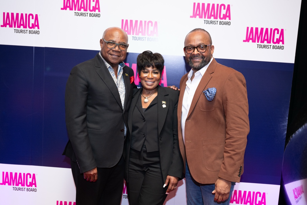 A group of people posing for a photoAI-generated content may be incorrect.