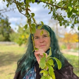 Peg Aloi&rsquo;s Profile | Freelance Journalist | Muck Rack