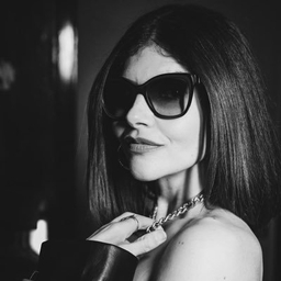 Justine Marino’s Profile | Glitter and Garbage Journalist | Muck Rack