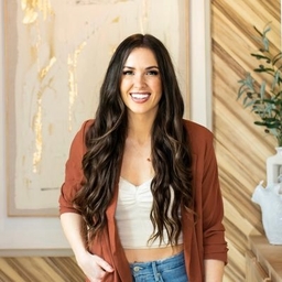 Cara Newhart’s Profile | Never Skip Brunch Journalist | Muck Rack